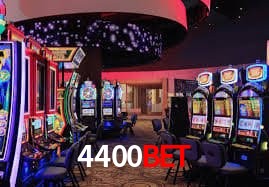 Jogos populares e pagamentos rápidos na 4400bet